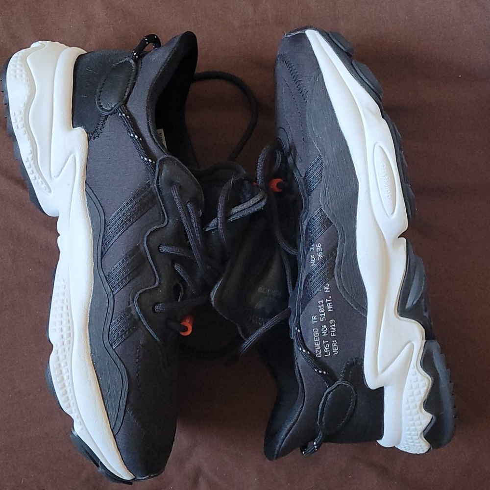 ADIDAS OZWEEGO - Picture 4 of 5